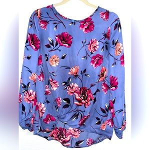 Purple blouse with pink flowers